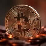 Bitcoin už prekonal hranicu 15-tisíc amerických dolárov